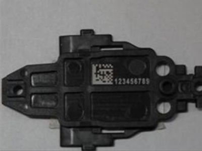 光纤打标应用实例-汽车、手机部件打二维码